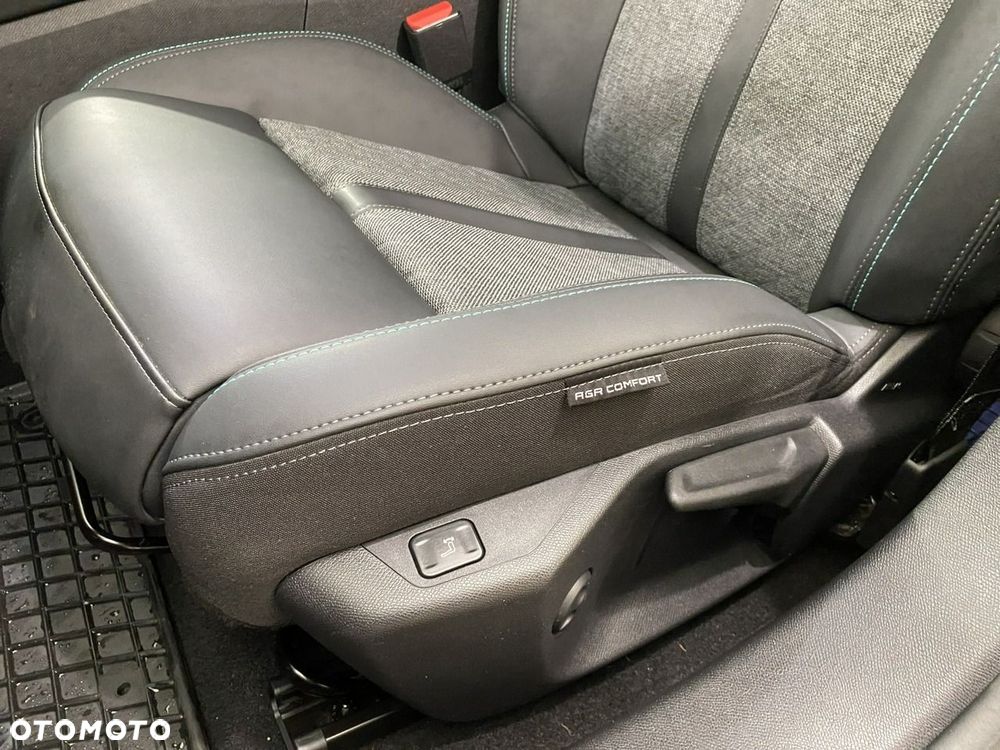 Peugeot 408 1.2 PureTech Allure S&S EAT8 - 18