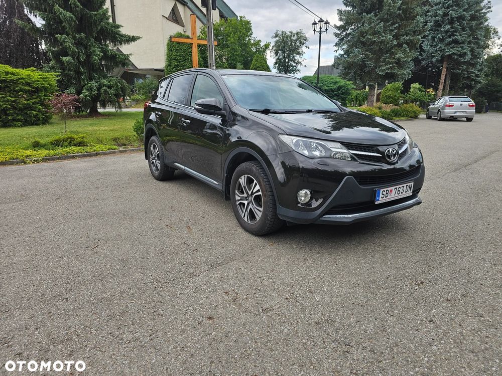 Toyota RAV4 2.0 D-4D 4x4 Comfort - 2
