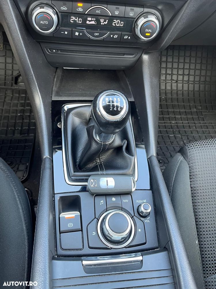 Mazda 3 SKYACTIV-D 150 Exclusive-Line - 6
