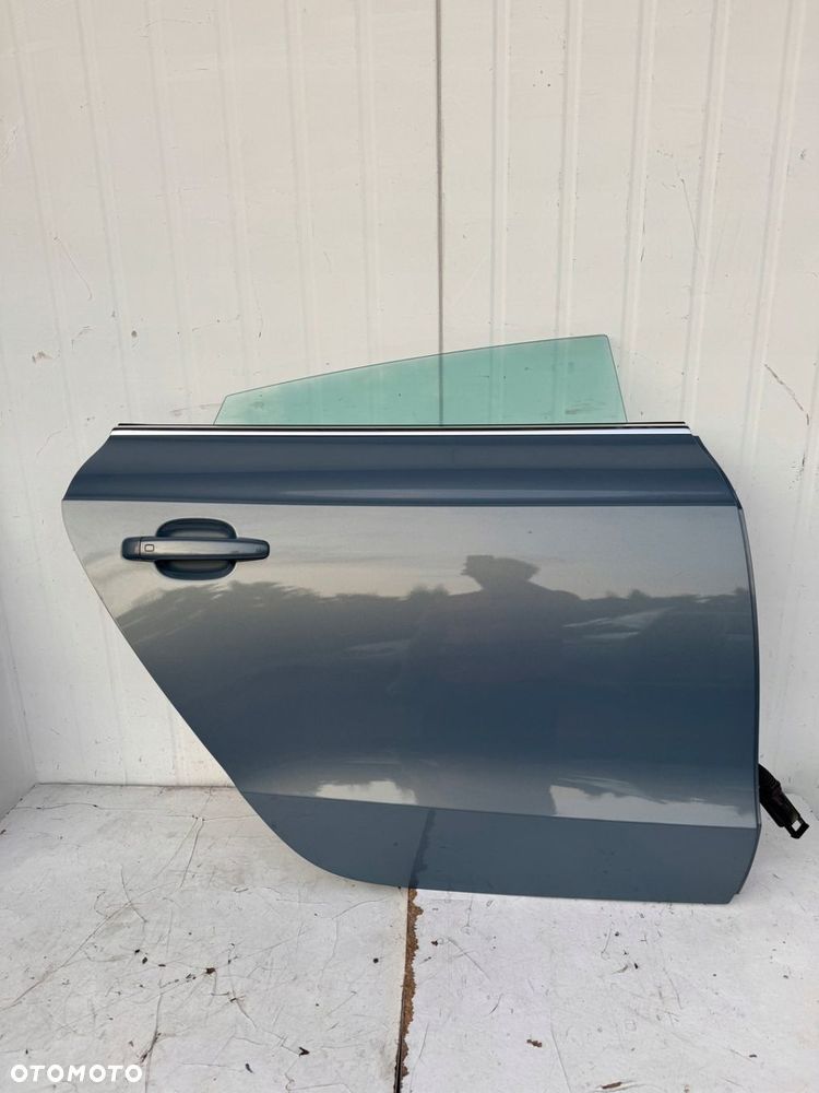 DRZWI PRAWE PRAWY TYŁ AUDI A5 8T SPORTBACK LX5X - WAWA