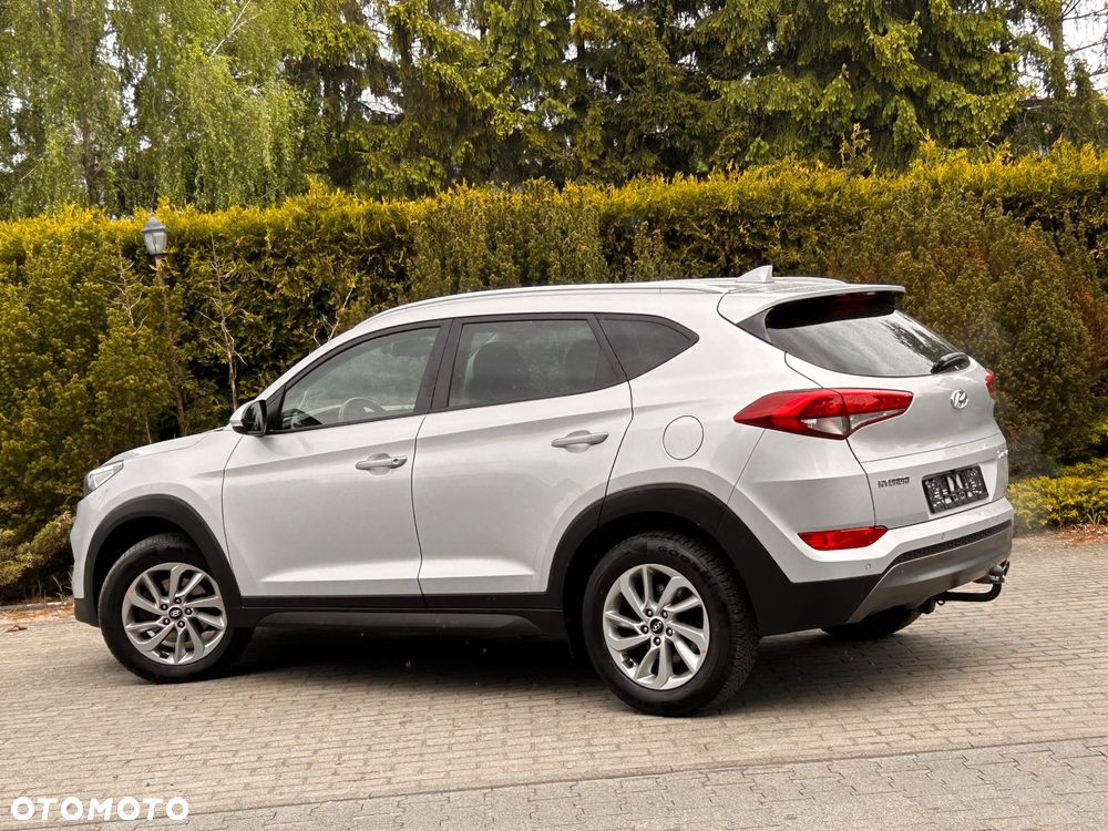 Hyundai Tucson 1.6 Turbo 2WD Navi - 15