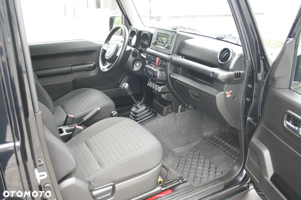 Suzuki Jimny 1.5 Comfort - 15