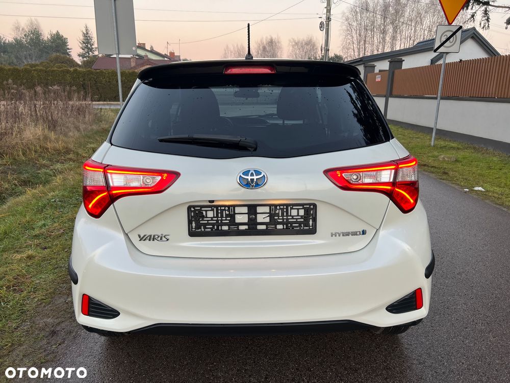 Toyota Yaris 1.5 VVT-i Selection - 9