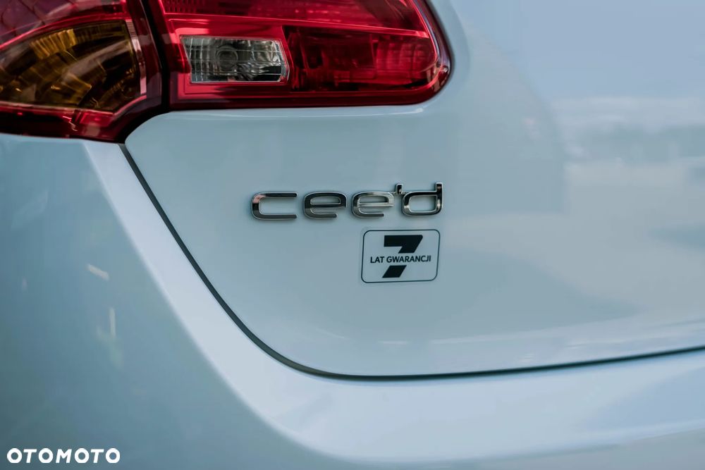 Kia Ceed 1.6 CRDi M - 12