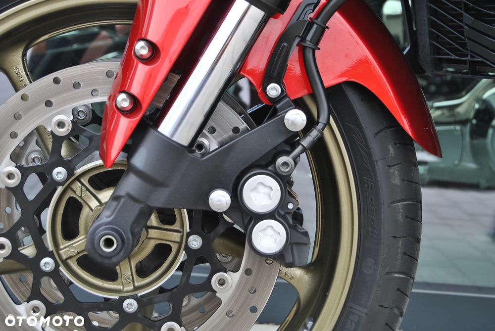 Yamaha FZ - 38