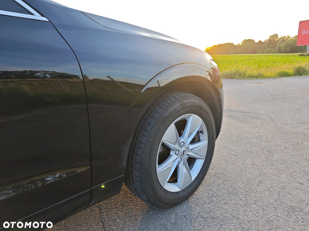 Volvo XC 60 B4 D Geartronic Momentum Pro - 24