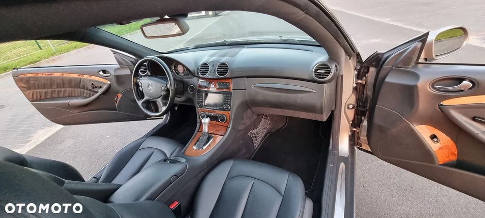 Mercedes-Benz CLK Coupe 500 Avantgarde - 16