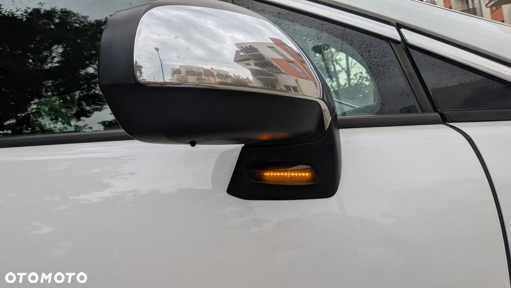 Peugeot 3008 1.6 HDi Premium - 26