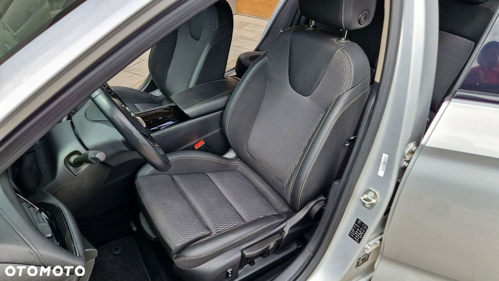 Opel Insignia - 16