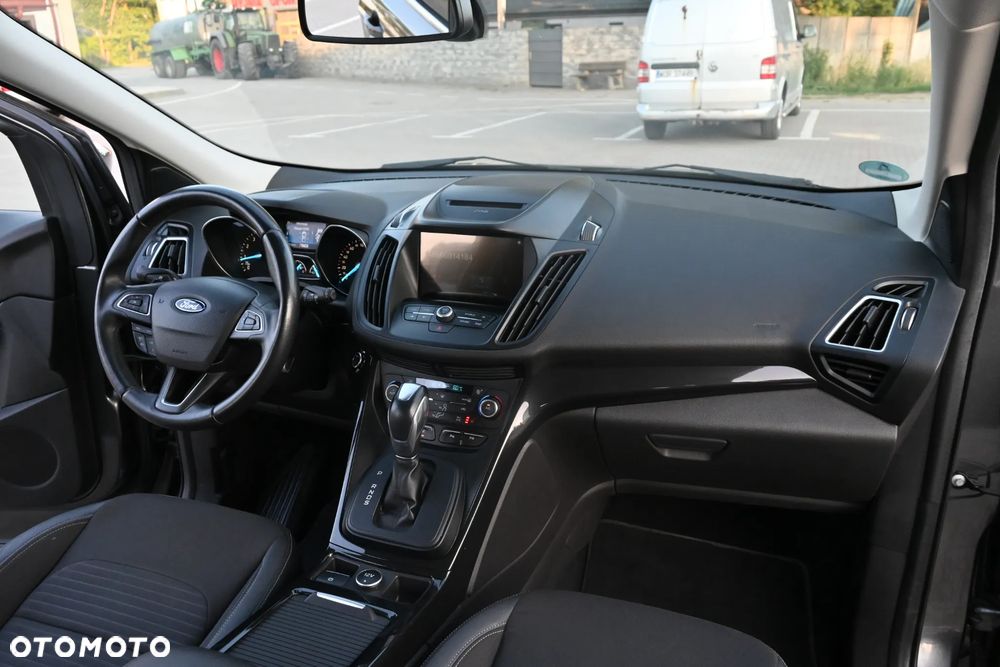 Ford Kuga 1.5 EcoBoost 4WD Titanium - 20