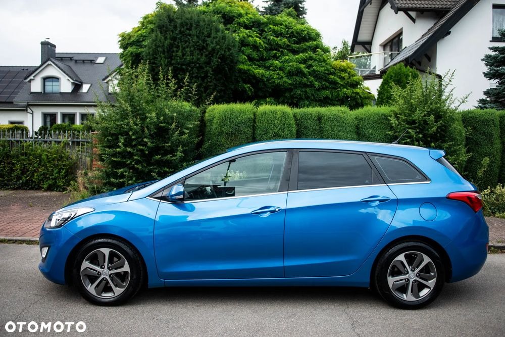 Hyundai i30 1.6 GDI Style - 11
