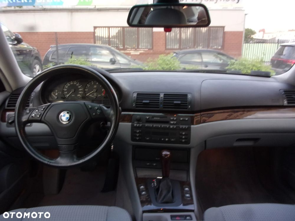 BMW Seria 3 - 23