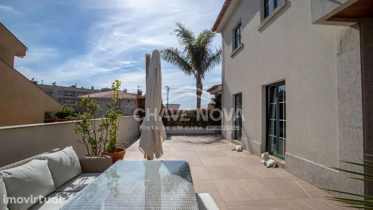Moradia Isolada T4 com Vista Mar em São Félix da Marinha - Grande imagem: 5/39