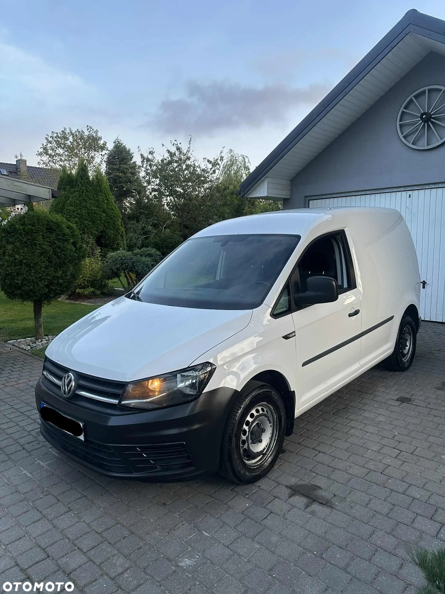 Volkswagen Caddy - 2