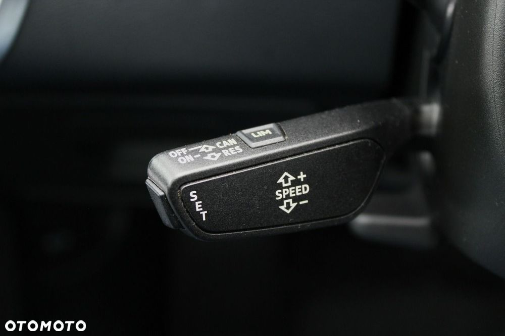 Audi A6 Avant 40 TDI quattro S tronic - 24