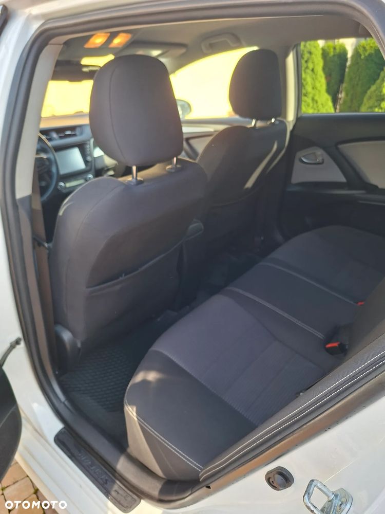 Toyota Avensis Touring Sports 1.8 Multidrive S Edition-S - 12