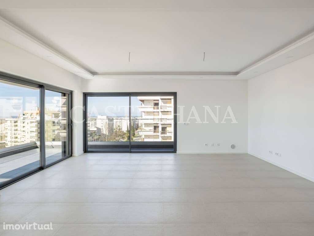 Apartamento T3, com varanda, em Faro - Grande imagem: 4/97