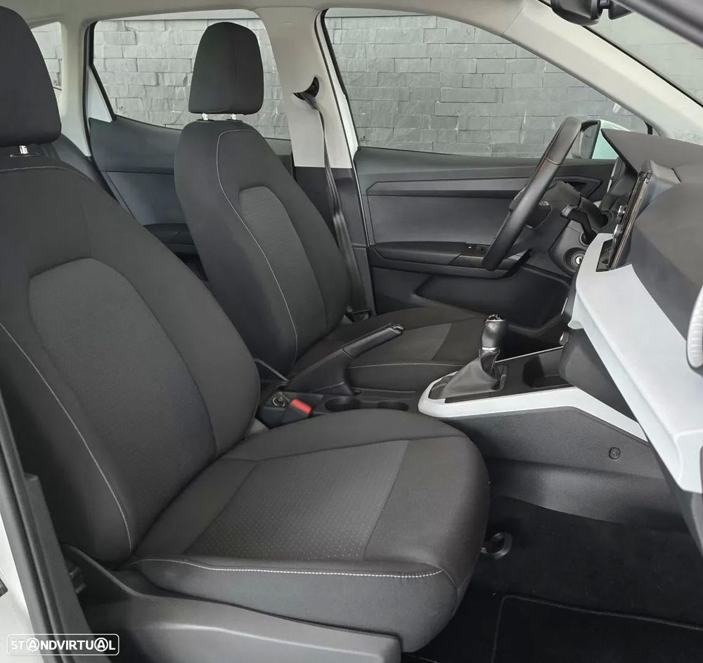SEAT Arona 1.0 TSI Style — fotografia 6