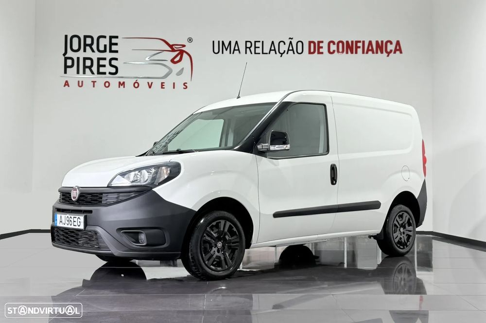 Fiat DOBLO CARGO 1.3 M-JET 95 CV - 3 LUGARES - IVA DEDUTIVÉL - 9