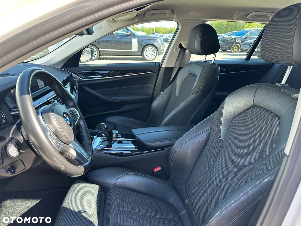 BMW Seria 5 - 16