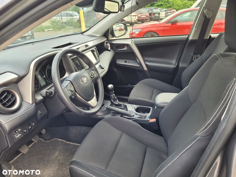 Toyota RAV4 2.0 Premium 4x4 - 10