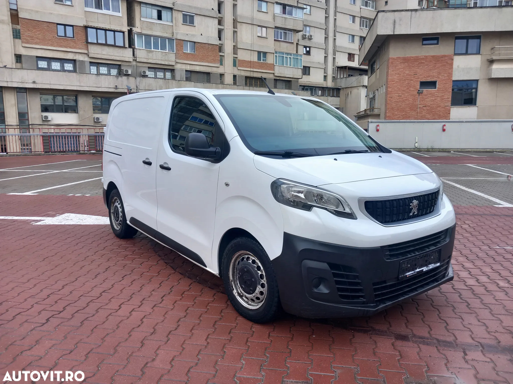Peugeot Expert Combi L1H1 1.6 BlueHDI 115 S&S - 6