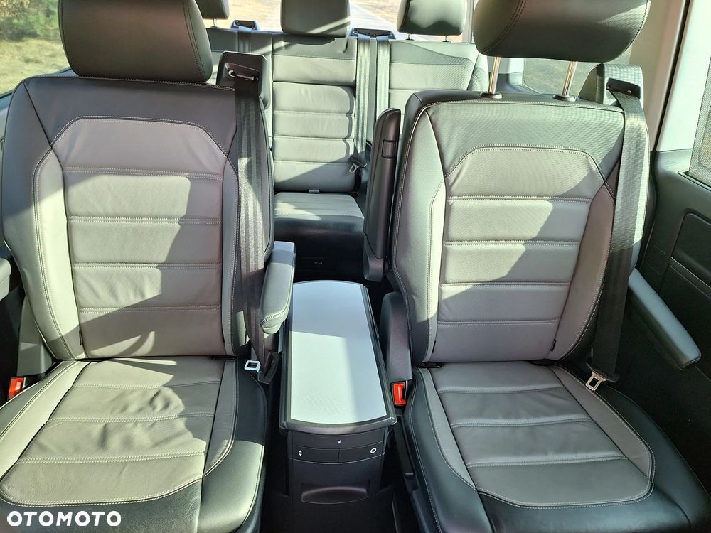 Volkswagen Multivan 2.0 TDI L1 Highline 4Motion DSG - 11