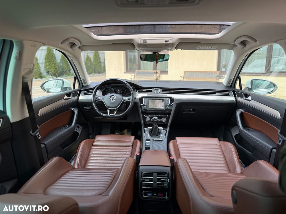 Volkswagen Passat 2.0 TDI (BlueMotion Technology) Highline - 9