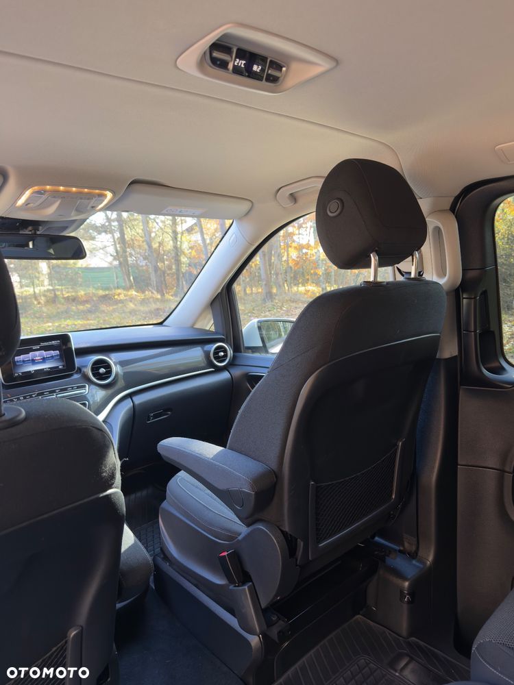 Mercedes-Benz Klasa V 220 CDI 7G-Tronic (d³ugi) - 23