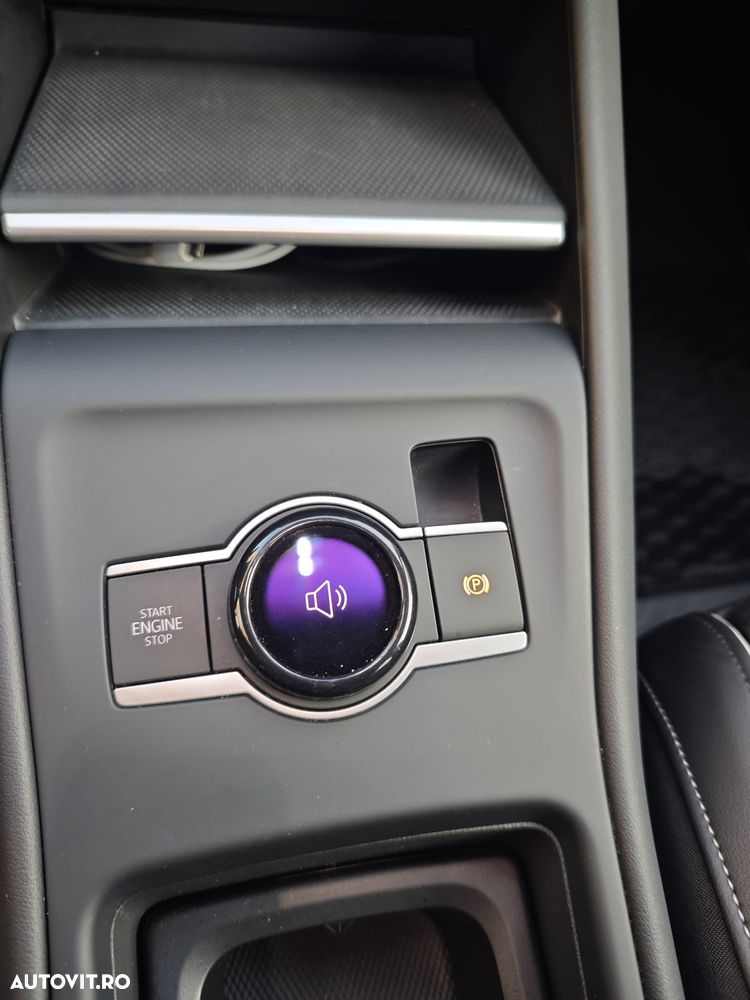 Volkswagen Tiguan - 24