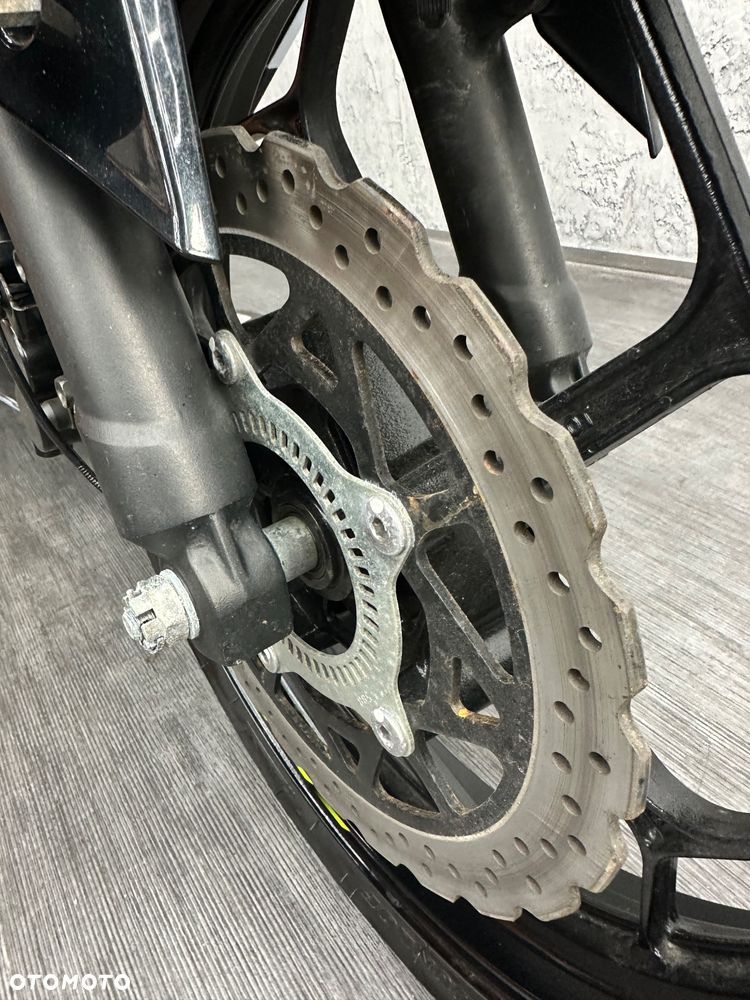 Kawasaki Ninja - 5