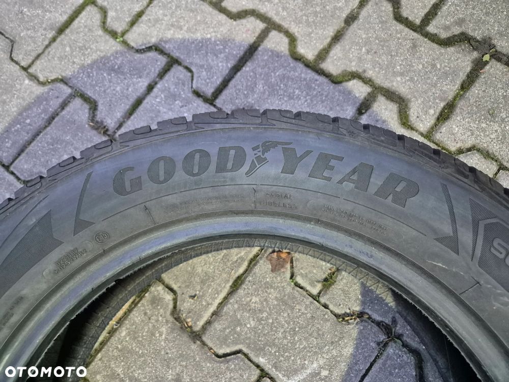OPONY ZIMOWE GOOD YEAR 225/60 R18 - 7