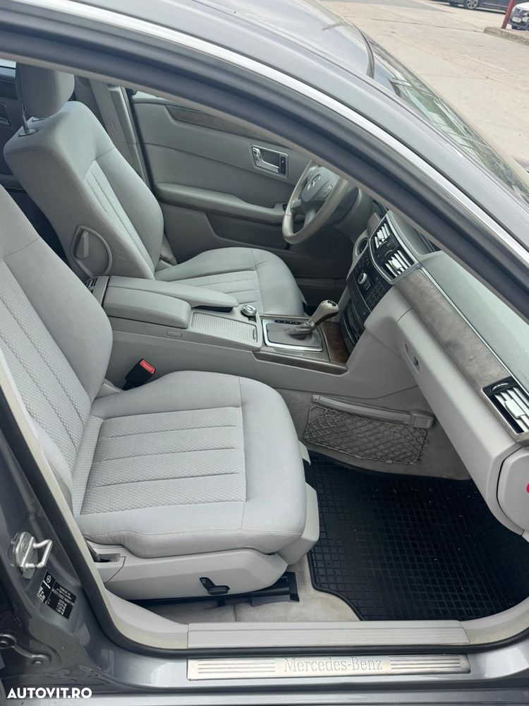 Mercedes-Benz E - 6