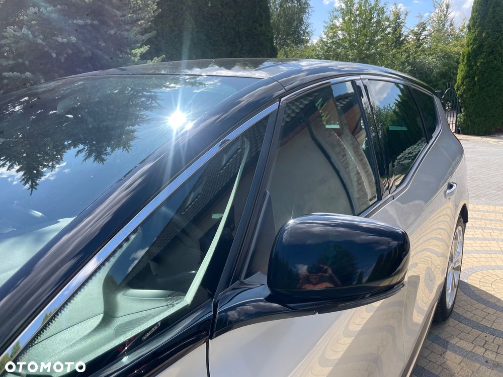 Renault Grand Scenic - 14