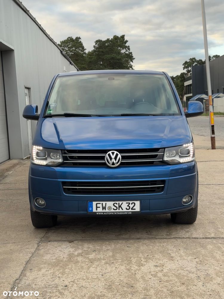 Volkswagen Multivan - 37