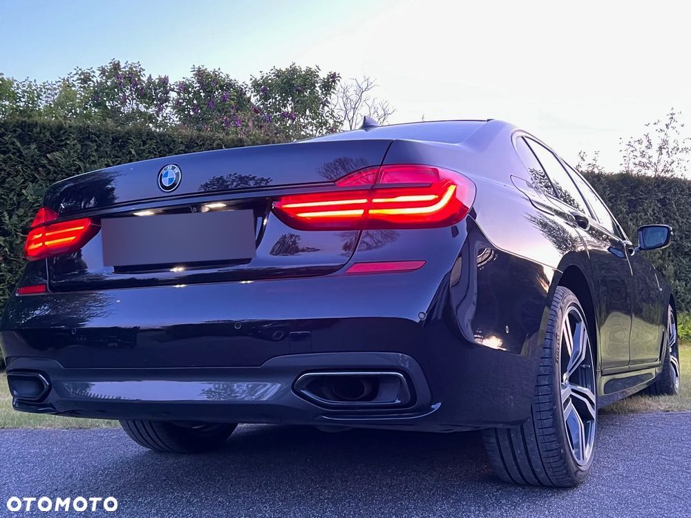 BMW Seria 7 740d xDrive - 9