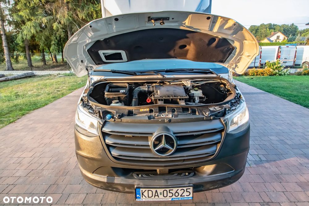 Mercedes-Benz Sprinter 516 - 14
