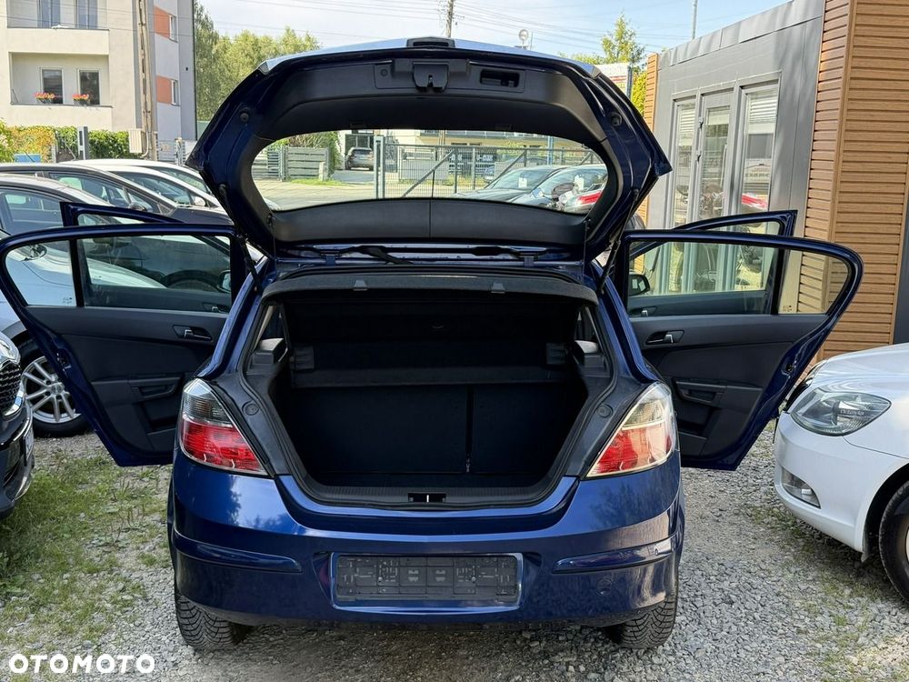 Opel Astra - 22