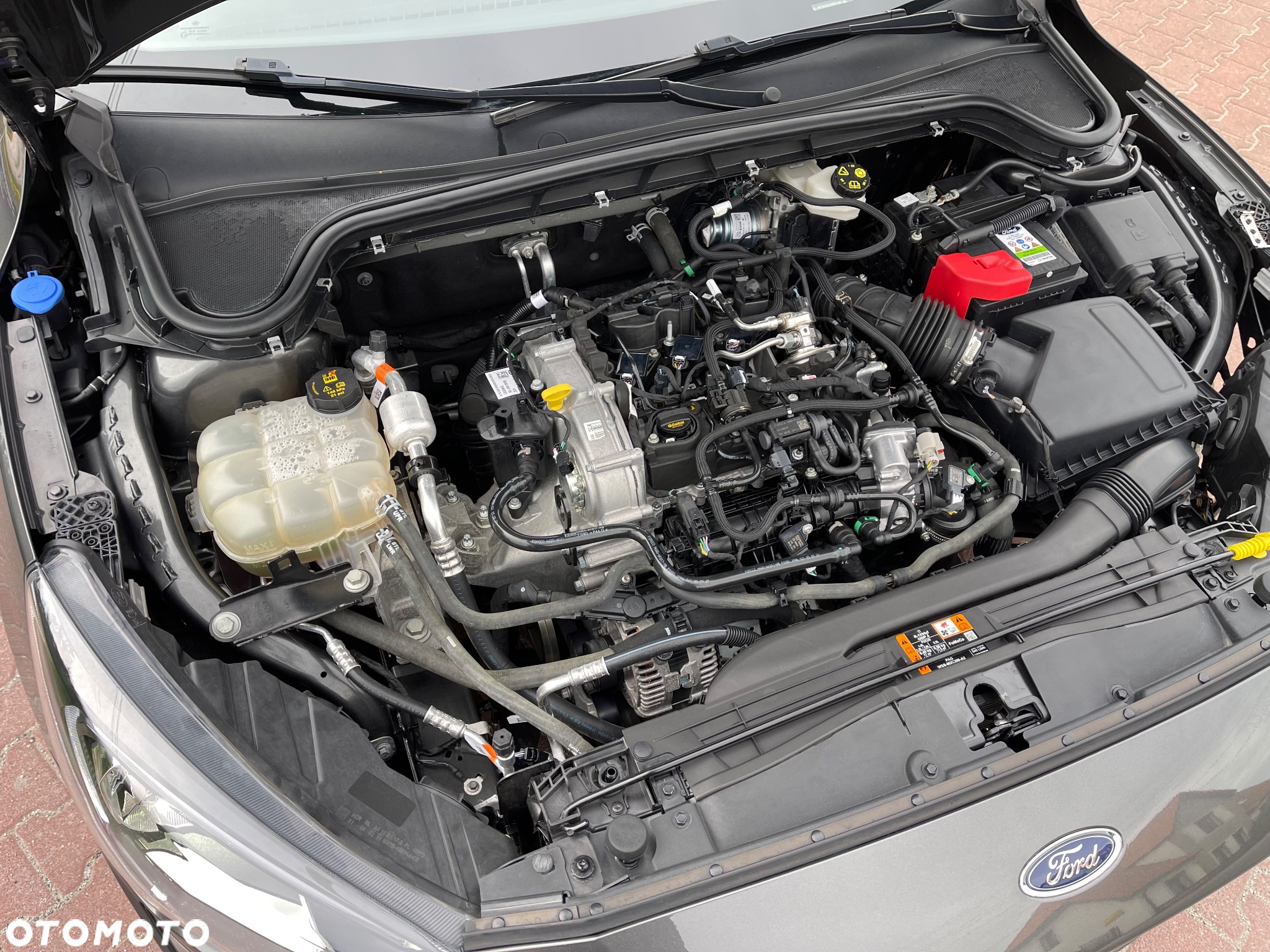 Ford Focus 1.0 EcoBoost Hybrid COOL&CONNECT - 18