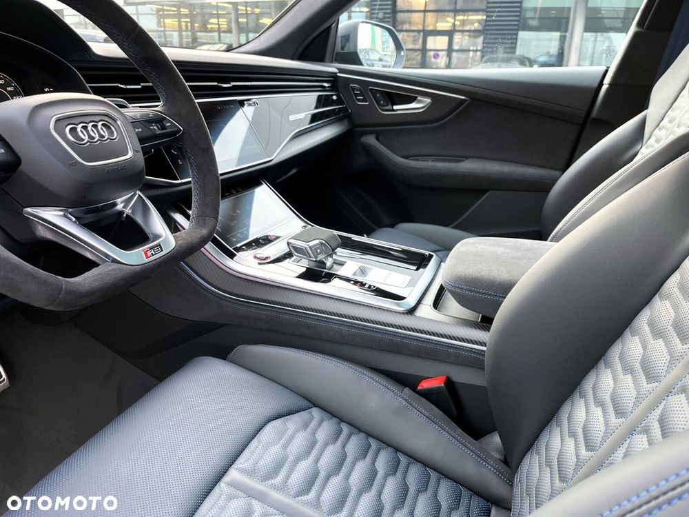Audi RS Q8 - 15
