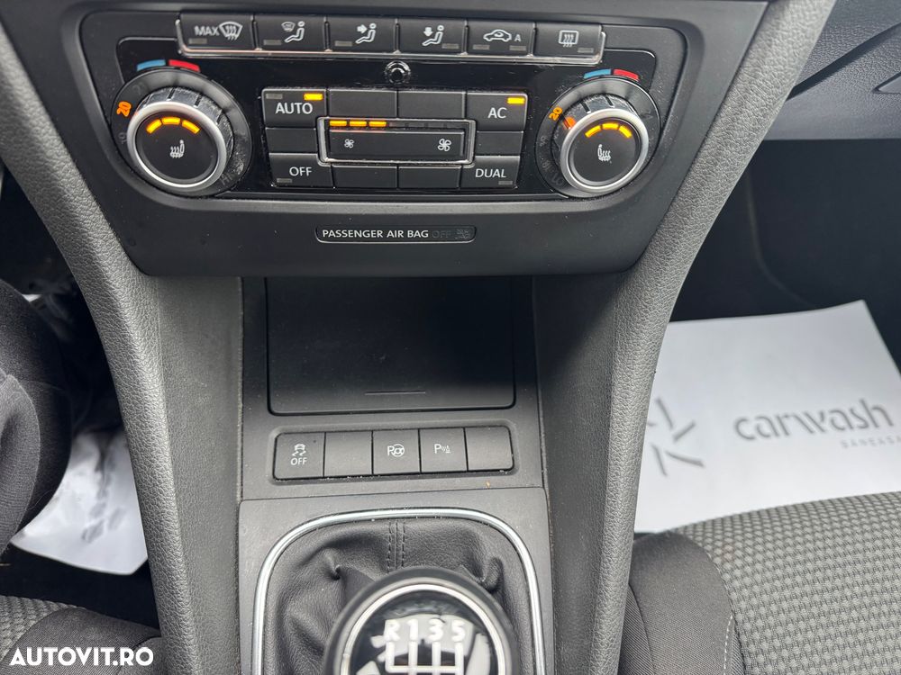Volkswagen Golf - 7