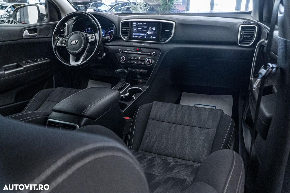 Kia Sportage 1.6 CRDI AWD Eco-Dynamics+ (48V M-H) DCT PLATINUM - 3