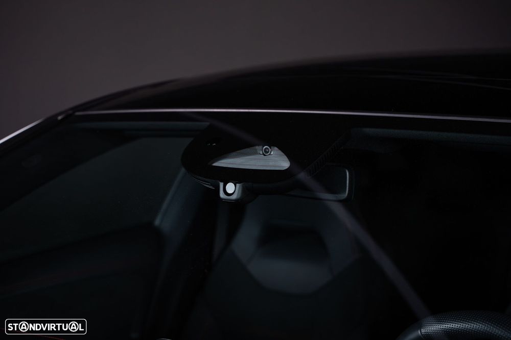 Mercedes-Benz CLA 250 e Shooting Brake AMG Line - 12