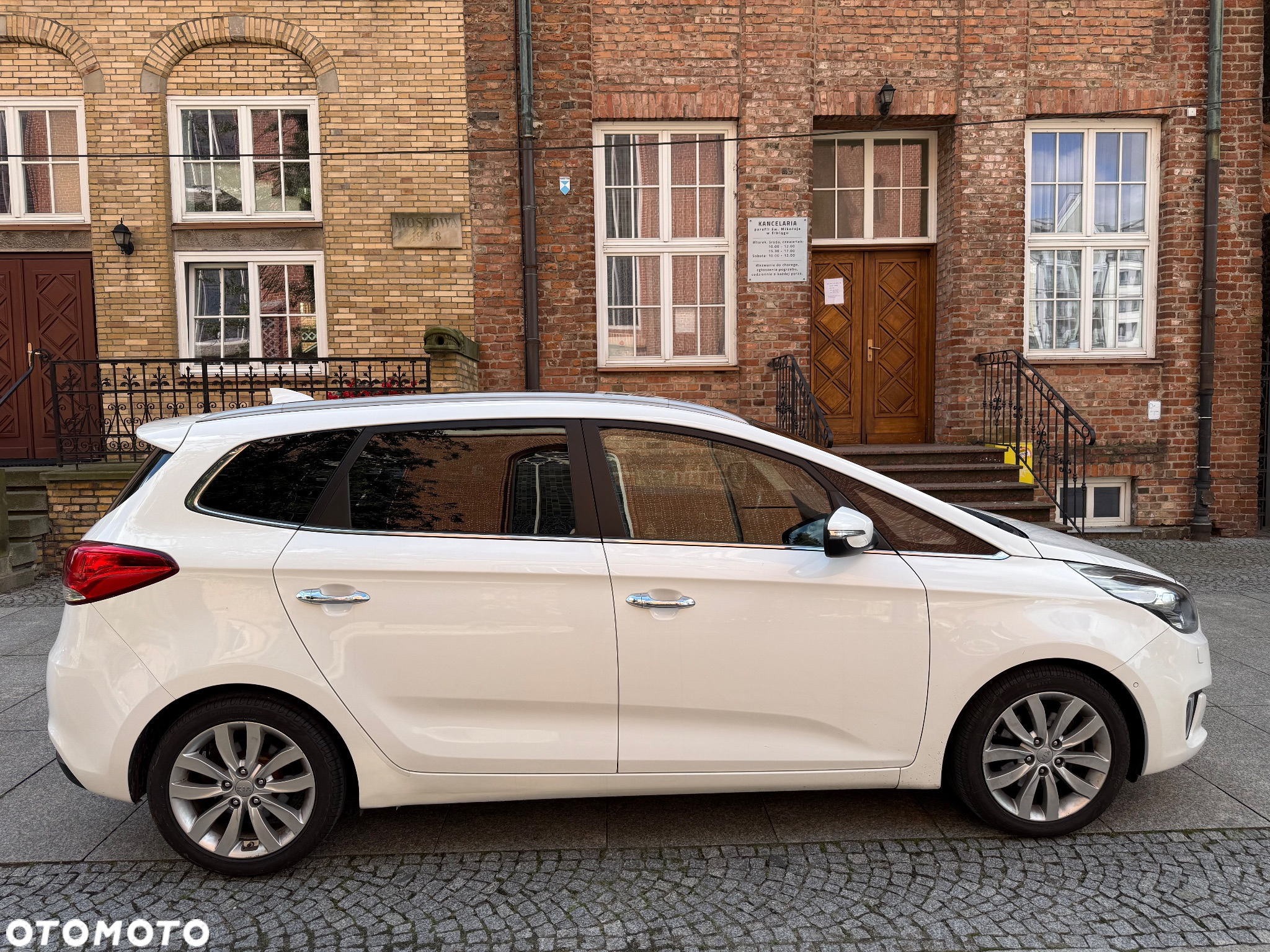 Kia Carens 1.7 CRDi L 7os - 7