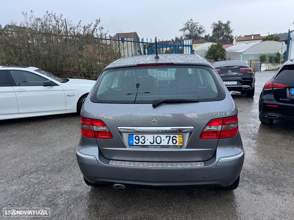 Mercedes-Benz B 180 CDI - 28
