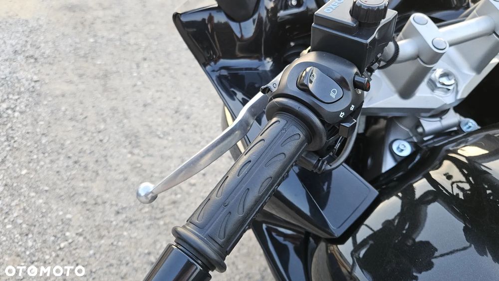 Yamaha FZ6 - 35