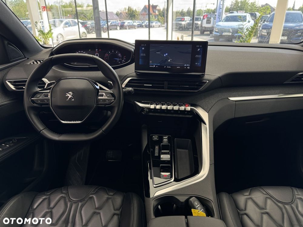 Peugeot 5008 1.2 PureTech Allure Pack S&S EAT8 - 16