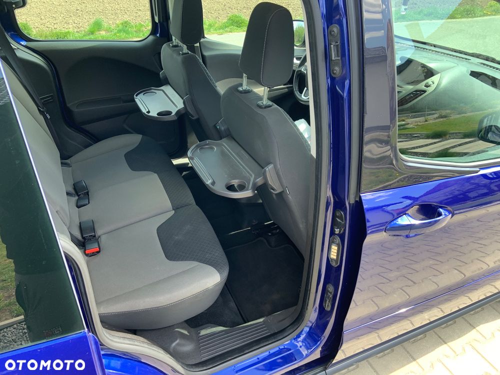 Ford Tourneo Courier 1.0 EcoBoost Ambiente - 19
