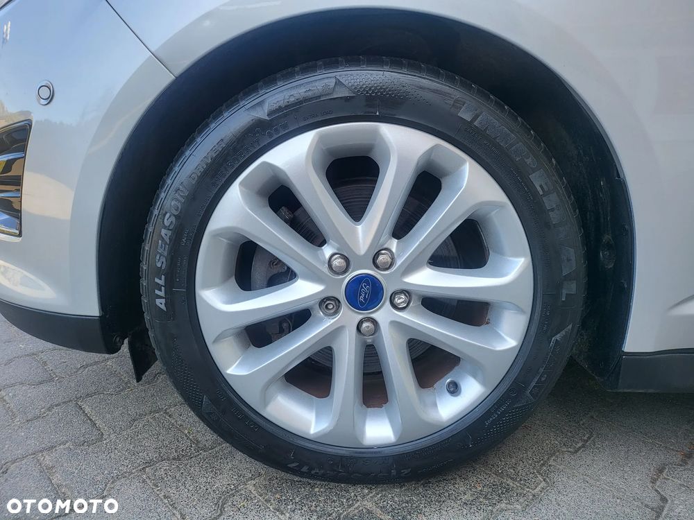 Ford Grand C-MAX 2.0 TDCi Titanium - 25