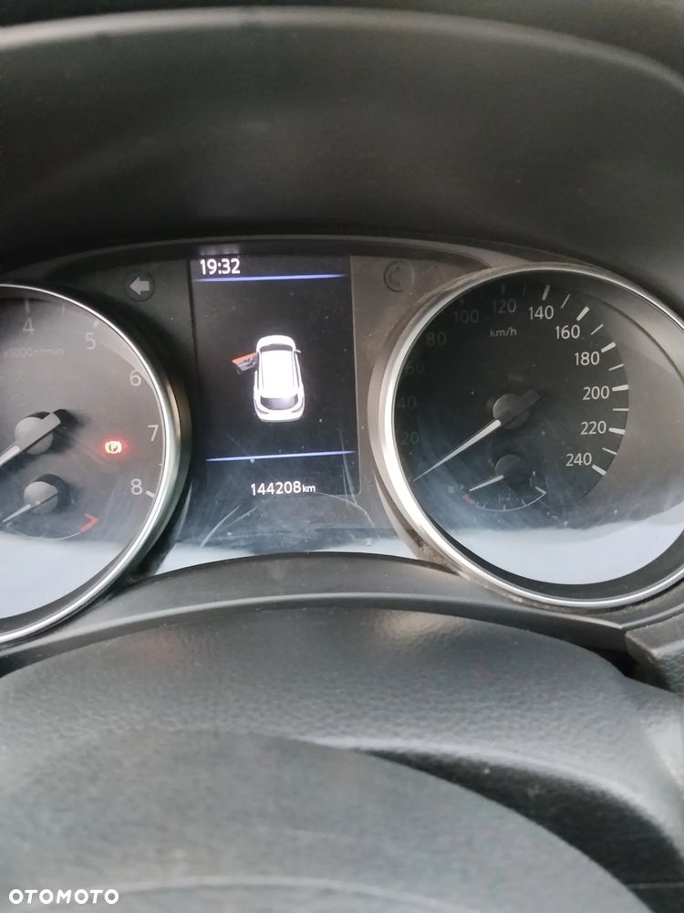Nissan Qashqai 1.3 DIG-T N-Connecta - 21